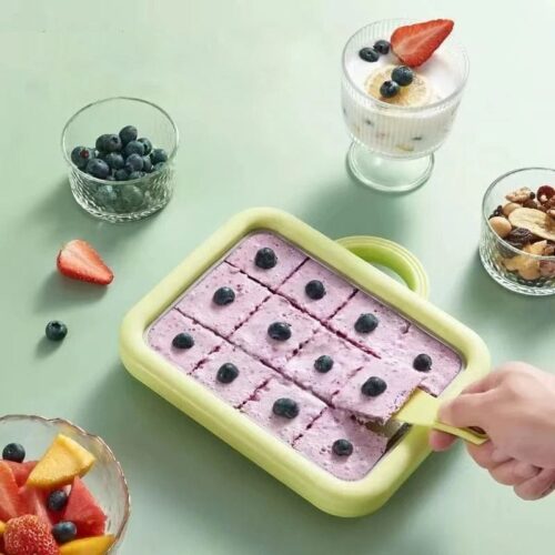 Stainless Steel Ice Cream Maker with 2 Spatulas  Colours May Vary
